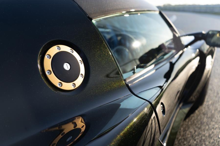 Детали экстерьера Lotus Exige Sport 350 GP Edition 2020 года  (JP) (фото 11 из 18)